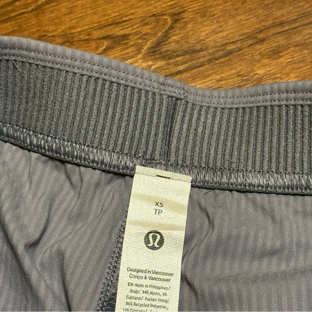 Lululemon Dance Studio Slim-Fit High-Rise Flared Pants XS NWT - Picture 4 of 14